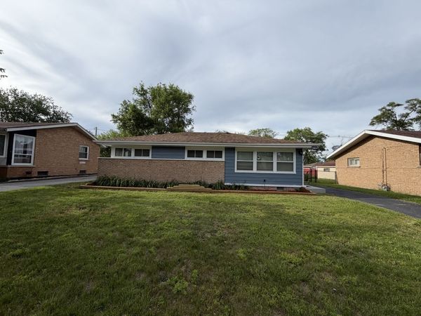 3120 Wilshire Avenue , Markham, IL 60428