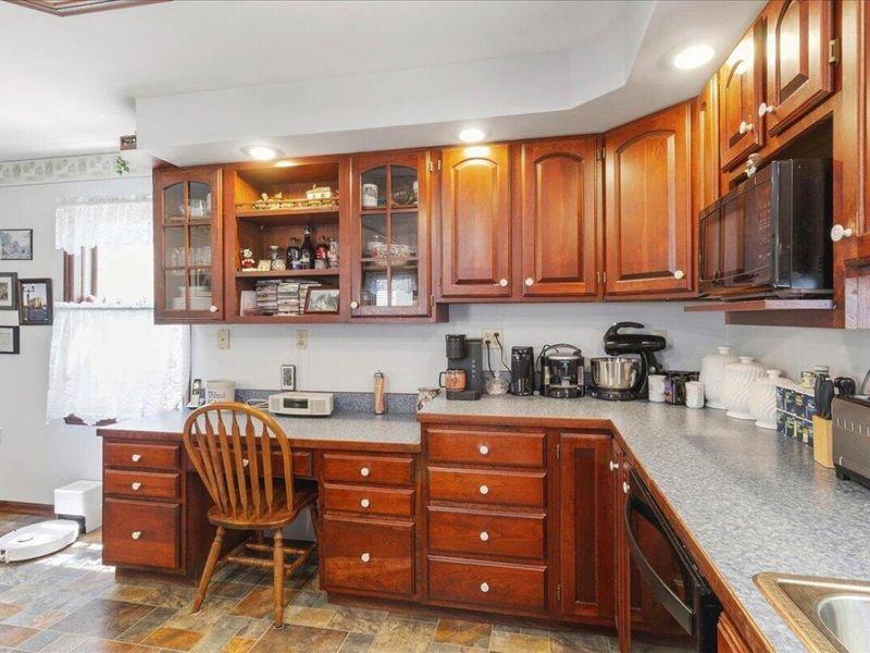 420 S Madriver Street, Bellefontaine, OH 43311 Photo 12