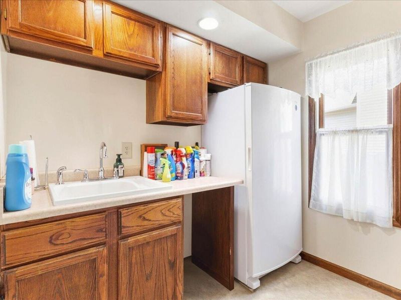 420 S Madriver Street, Bellefontaine, OH 43311 Photo 19