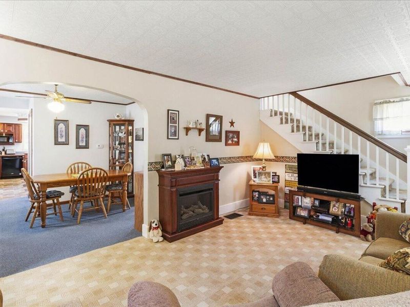 420 S Madriver Street, Bellefontaine, OH 43311 Photo 6
