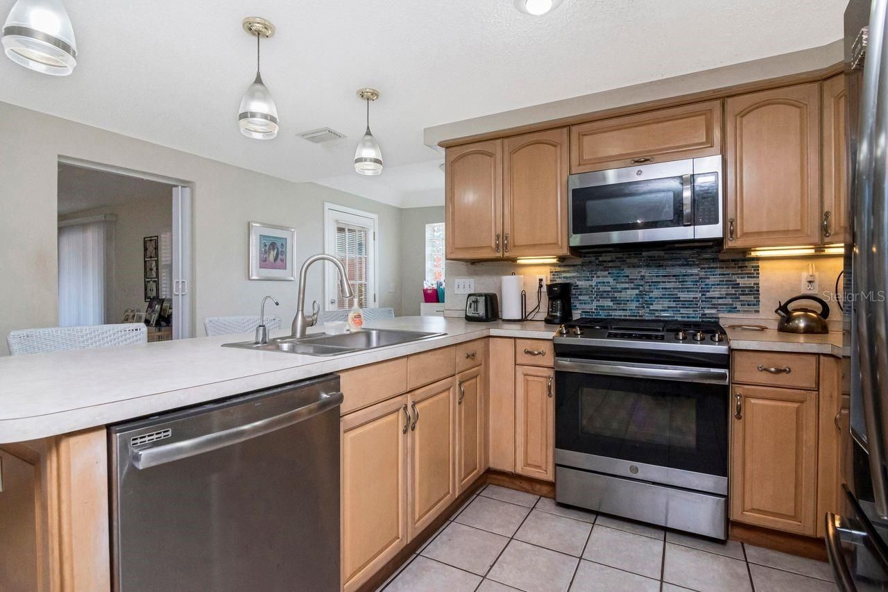 10532 67th Avenue, Seminole, FL 33772 Photo