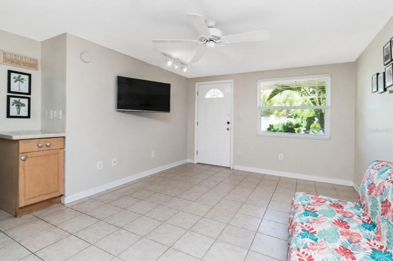 10532 67th Avenue, Seminole, FL 33772 Photo