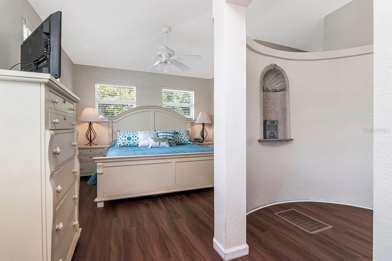 10532 67th Avenue, Seminole, FL 33772 Photo