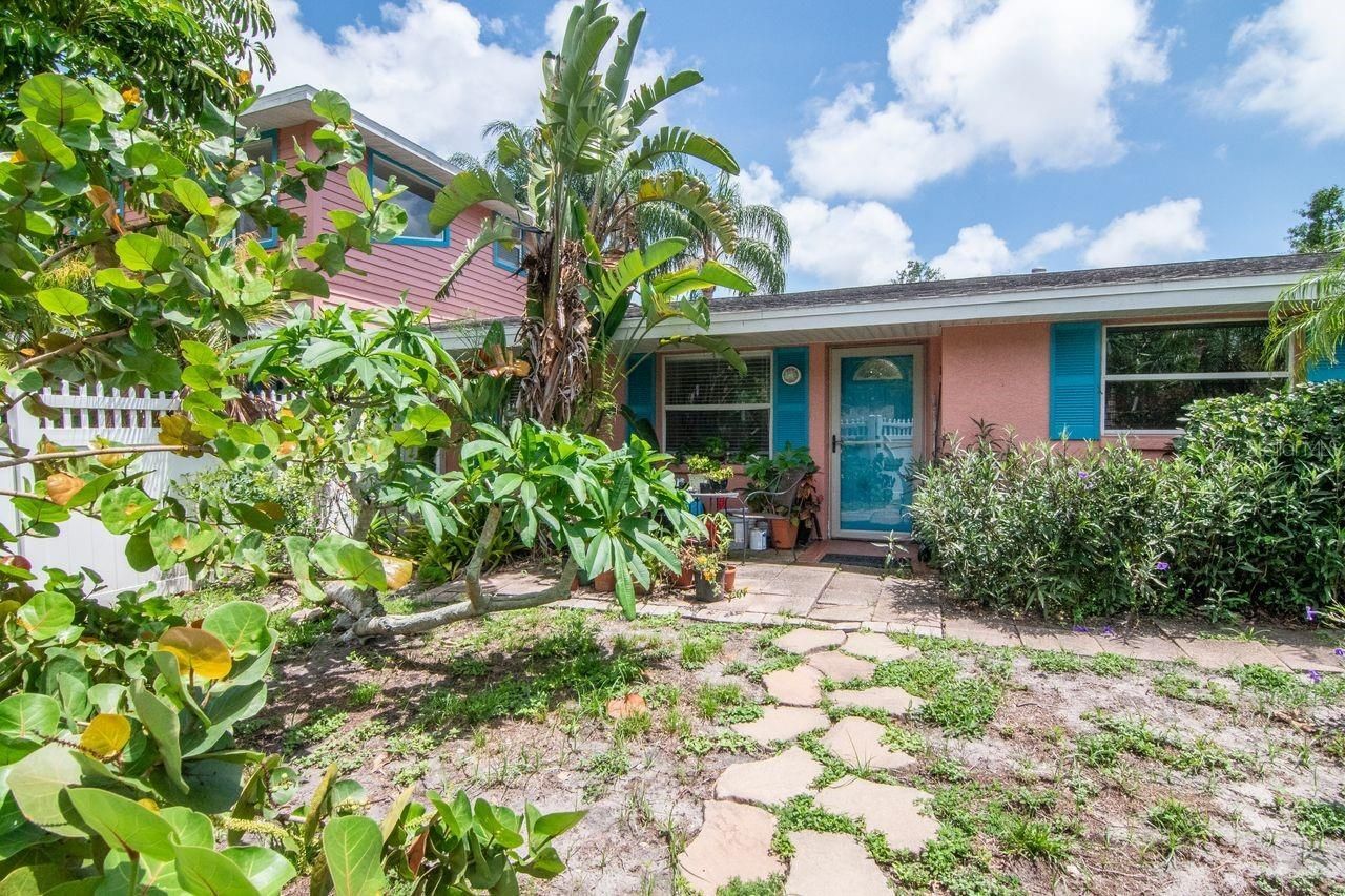 10532 67th Avenue, Seminole, FL 33772 Photo