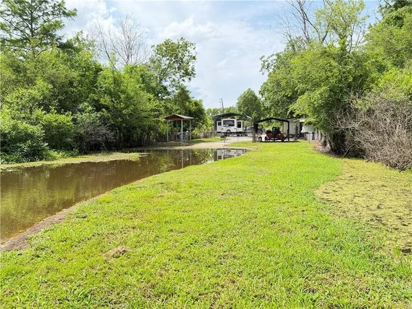 466 RIVER Lane, Marksville, LA 71351
