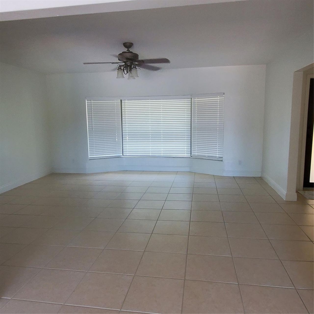 1421 NW 114th Avenue, Pembroke Pines, FL 33026 Photo