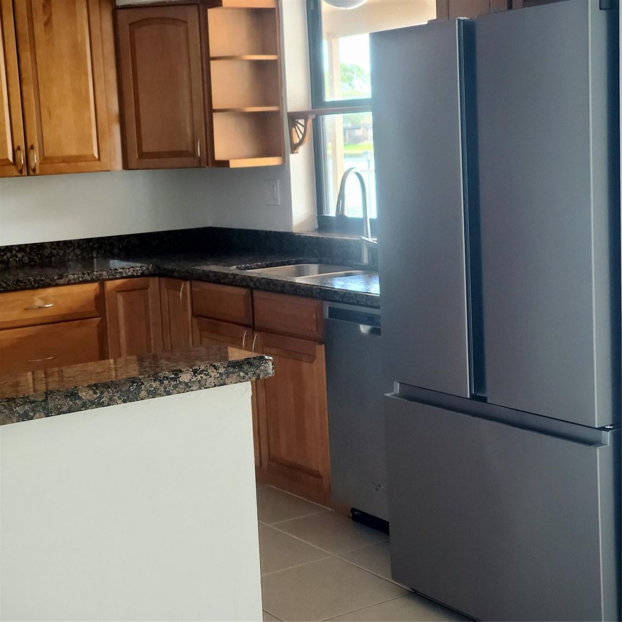 1421 NW 114th Avenue, Pembroke Pines, FL 33026 Photo