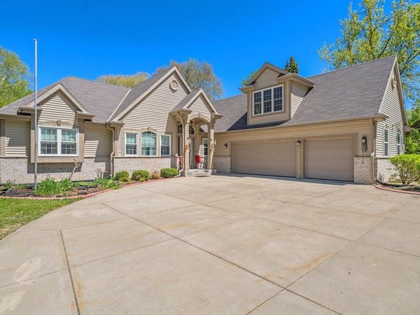 11034 W Bradley ROAD W, Milwaukee, WI 53224