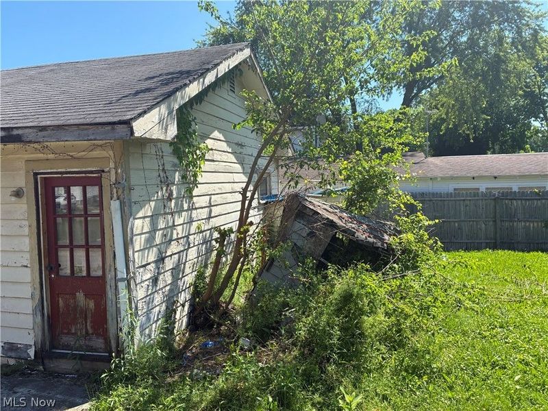 2512 42nd Street NW, Canton, OH 44709 Photo 5