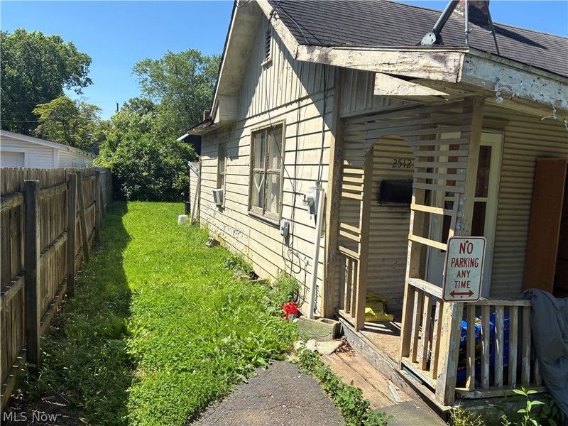 2512 42nd Street NW, Canton, OH 44709 Photo 6