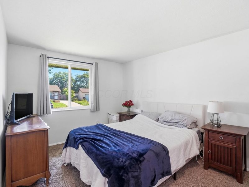 2093 Tupsfield Road, Columbus, OH 43229 Photo 14