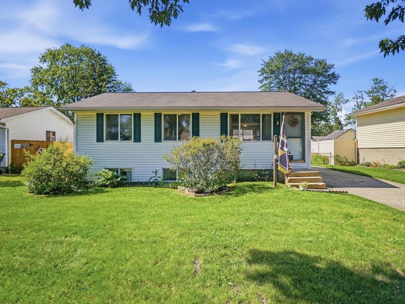 2093 Tupsfield Road, Columbus, OH 43229 Photo 2