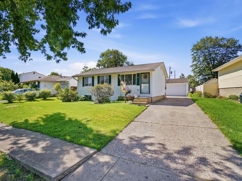 2093 Tupsfield Road, Columbus, OH 43229 Photo 4