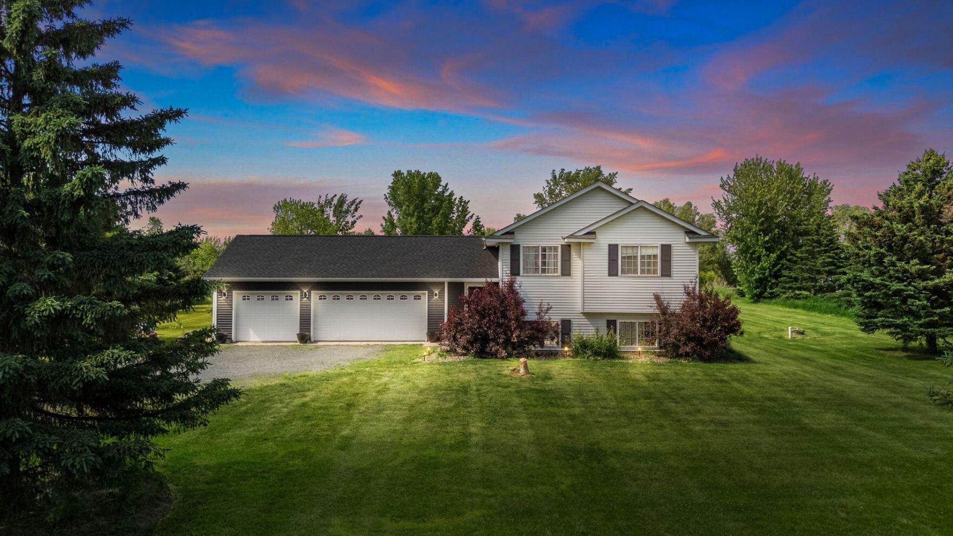 1418 130th Avenue , New Richmond, WI 54017