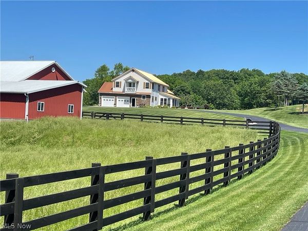 3870 Van Winkle Rd , Frazeysburg, OH 43822
