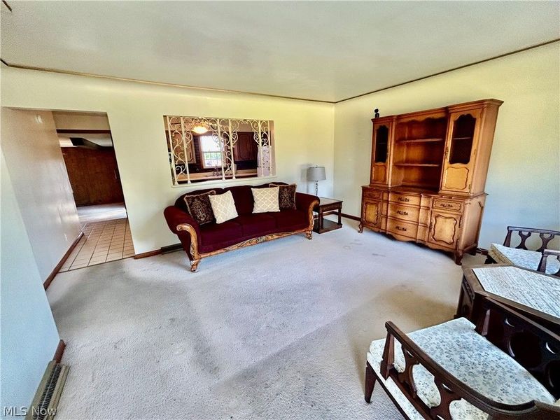 501 Edison Street, Struthers, OH 44471 Photo 6