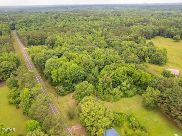 21465 Tennessee 125 , Bolivar, TN 38008