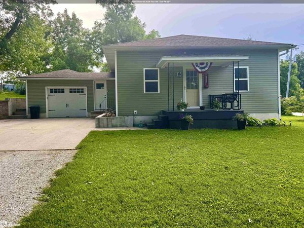 211 N Liberty, Cincinnati, IA 52549