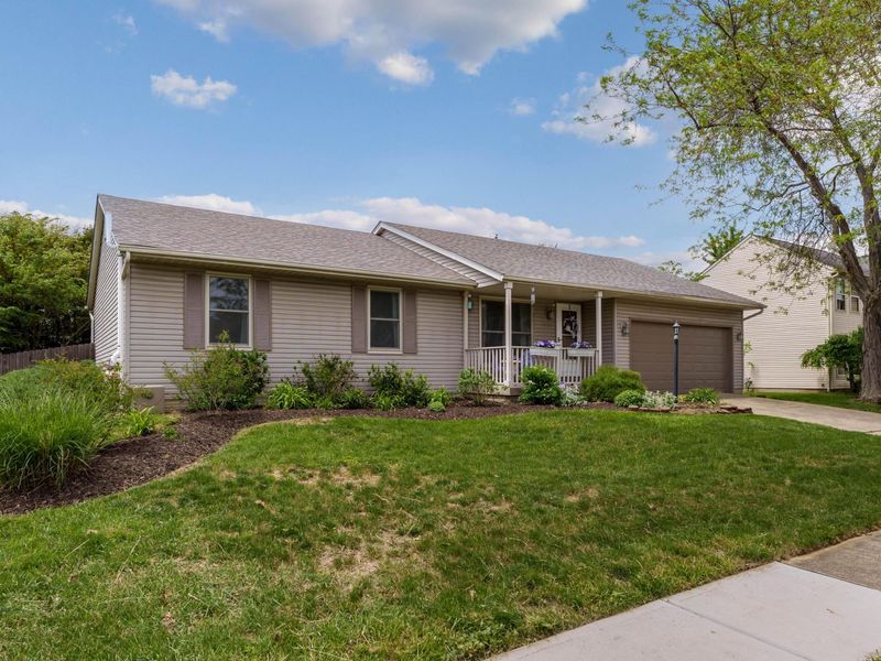 3727 Carriage Run Drive, Hilliard, OH 43026 Photo 3
