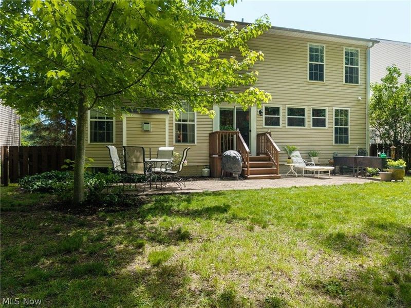 8524 Wayside Drive, Olmsted Township, OH 44138 Photo 4