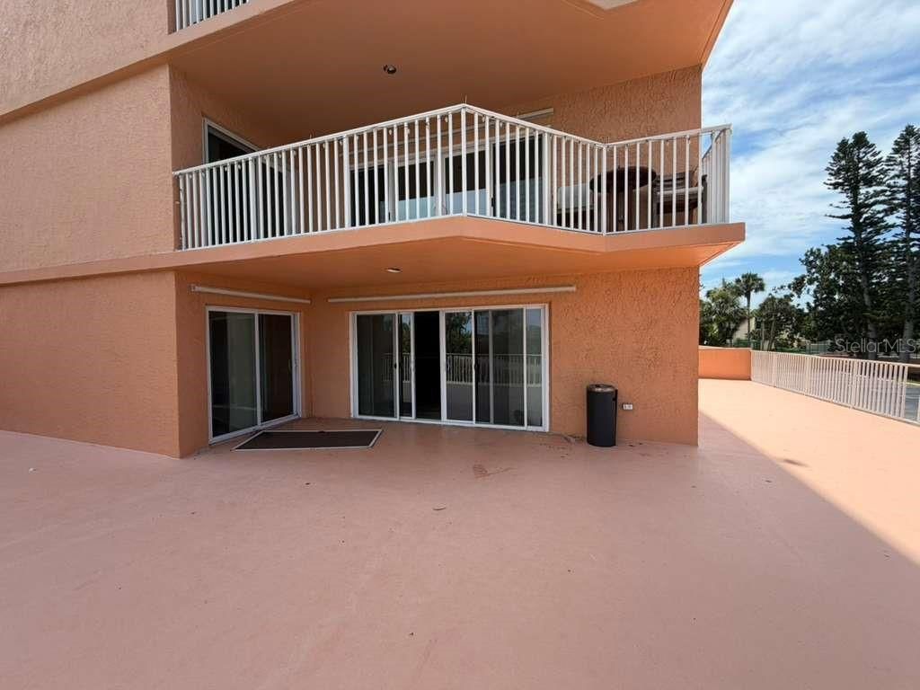 7432 Sunshine Skyway Lane S, Unit 206, Saint Petersburg, FL 33711 Photo