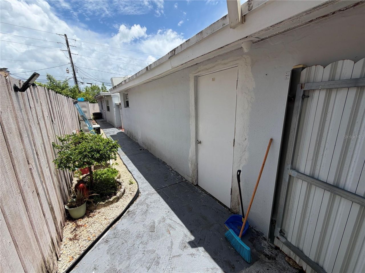 18615 SW 98th Avenue, Miami, FL 33157 Photo
