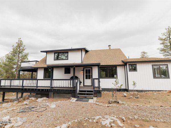 3326 HOMESTEAD Drive, Overgaard, AZ 85933