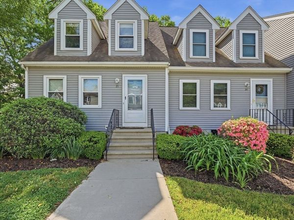 21 Basking Ridge, Unit 21, Middleboro, MA 02346