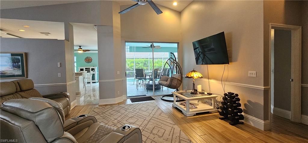 520 Crossfield Cir , Naples, FL 34104 Photo