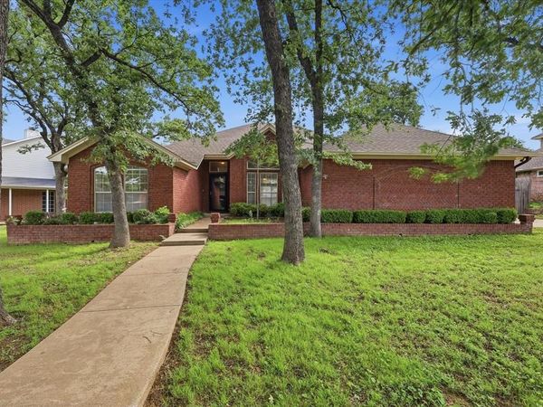 5505 Eagle Rock Road , Arlington, TX 76017