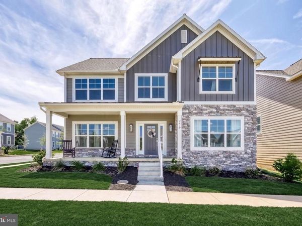 2418 HAWTHORNE DRIVE, HARRISBURG, PA 17110