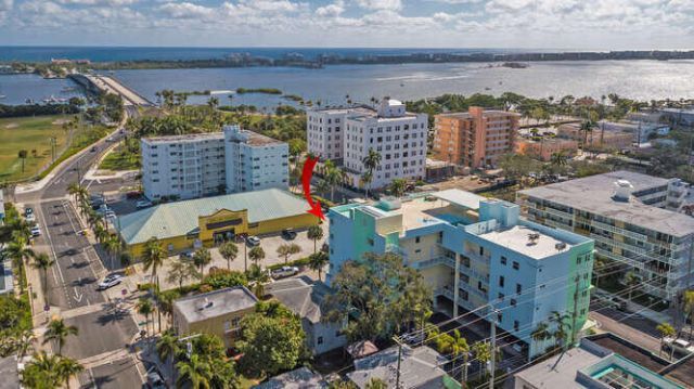 108 Lake Avenue, Unit 406, Lake Worth Beach, FL 33460 Photo
