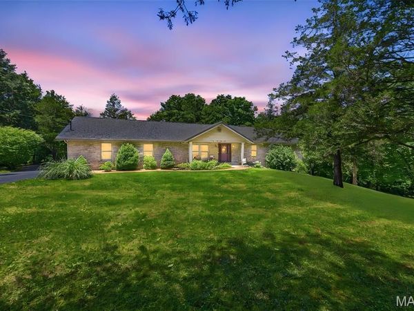 3939 Burgio Lane, Hillsboro, MO 63050
