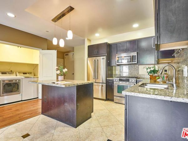 401 N Serrano Avenue, Unit 105, Los Angeles, CA 90004