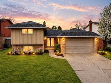 4288 LIN Drive, Sterling Heights, MI 48310