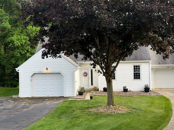 2558 Grouse Rdg, Unit A, Wexford, PA 15090