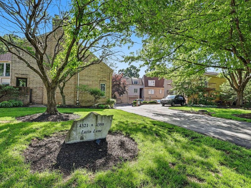 4337 Latin Lane , Unit 109, Columbus, OH 43220 Photo 2