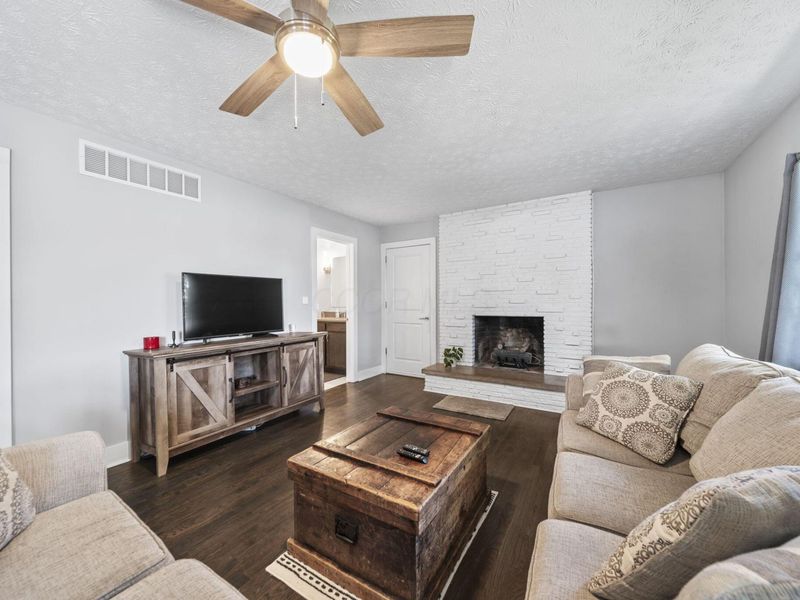 585 Edgewood Drive, Circleville, OH 43113 Photo 19