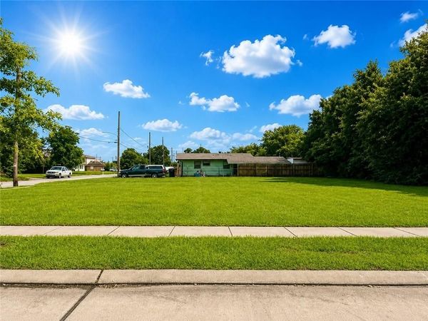 5018 PRENTISS Avenue , New Orleans, LA 70126