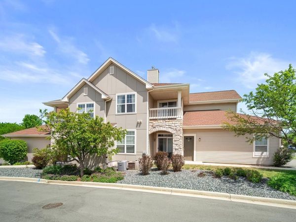 9301 Cobblestone WAY, Unit H, Franklin, WI 53132
