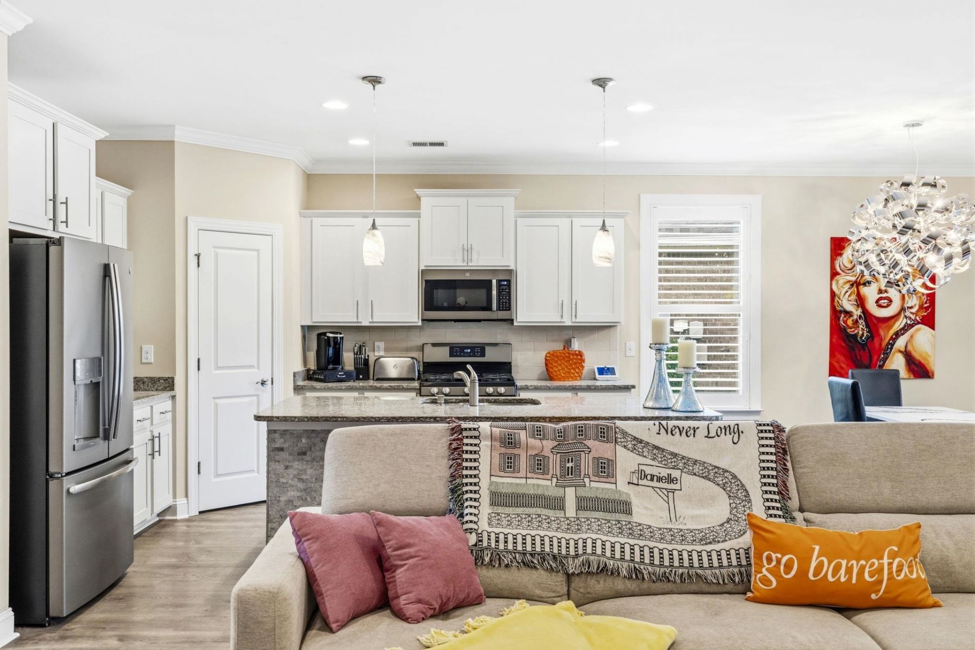 507 Thorton Ct. Photo 6