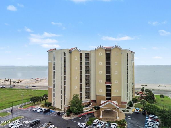 1200 Beach Drive, Gulfport, MS 39507