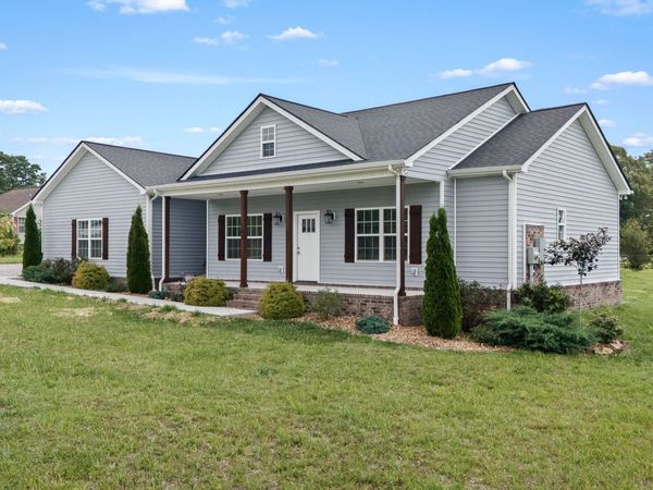 148 Oak Tree Dr , McMinnville, TN 37110