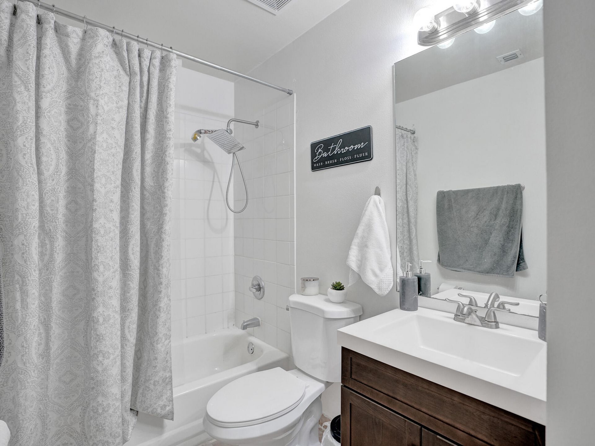 1488 SW 47th Avenue, Deerfield Beach, FL 33442 Photo