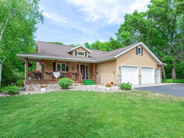 1212 Parkview Drive SW, Little Falls, MN 56345