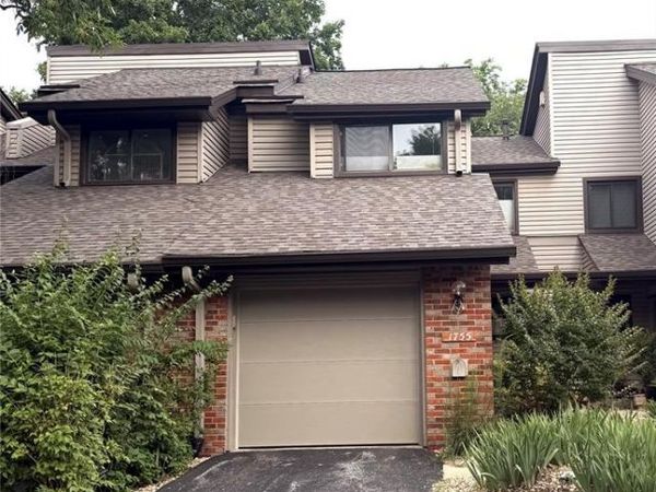 1755 Robin Knoll Court , St Louis, MO 63146