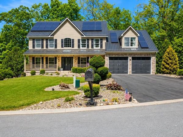2204 ACORN CIRCLE , HUNTINGDON, PA 16652