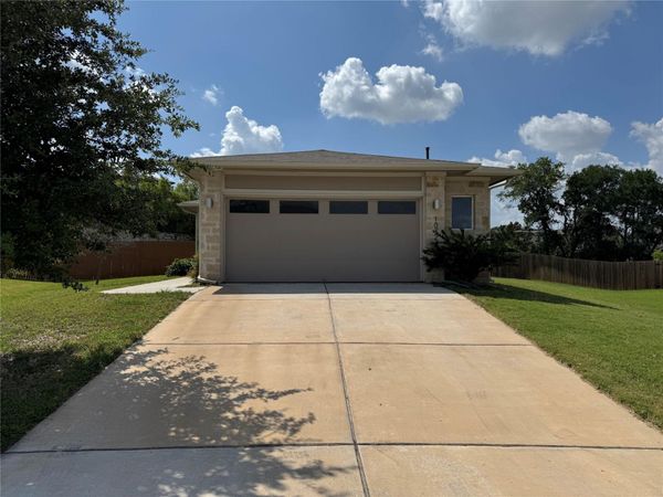 10724 Deaton LN, Austin, TX 78754
