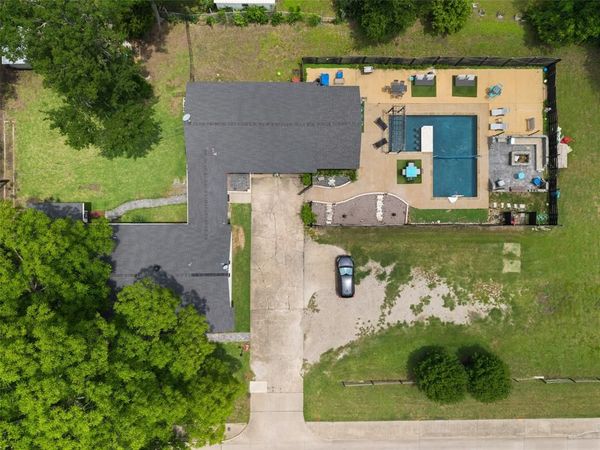 5100 Murphy Road , Sachse, TX 75048