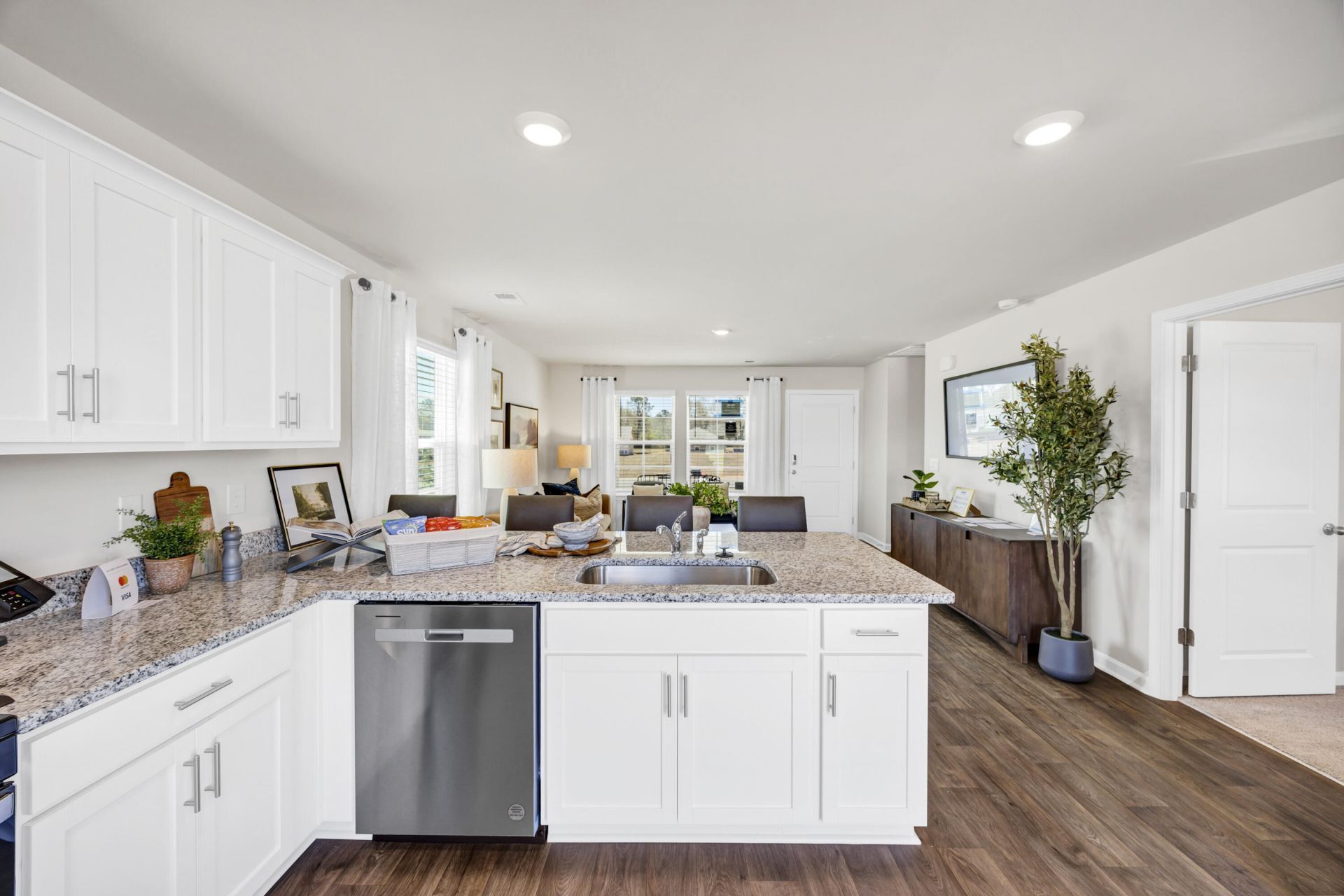 152 Hale Road Photo 10